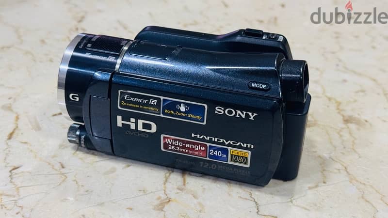 Sony HDR-XR550 240GB HD Handycam Camcorder 2