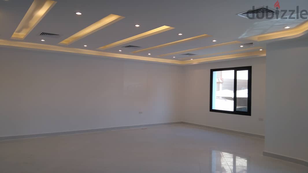 Villa for rent in mangaf. 15 bedrooms 0