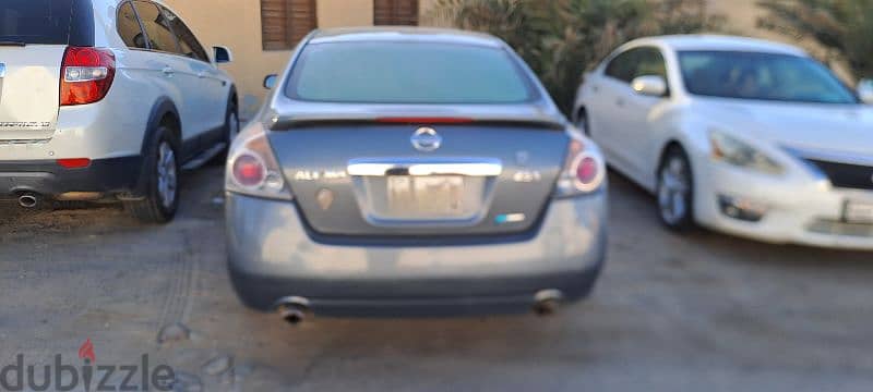 Nissan Altima 2010 2