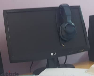 LG monitor good condition