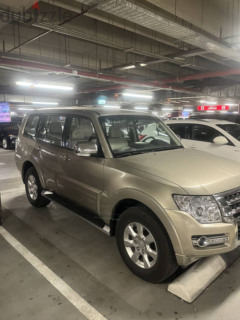 Mitsubishi Pajero 2018 Mitsubishi Pajero 2018 Original paint 2