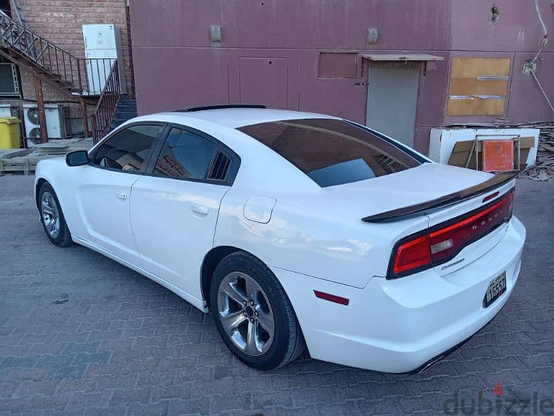 Dodge Charger 2014 16