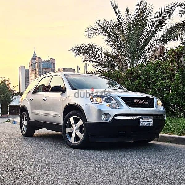 GMC Acadia 2010 1