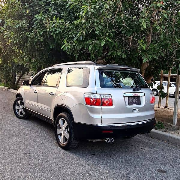 GMC Acadia 2010 2