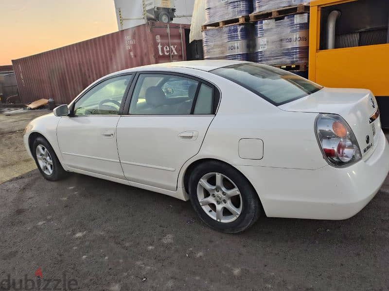 Nissan Altima 2005 1