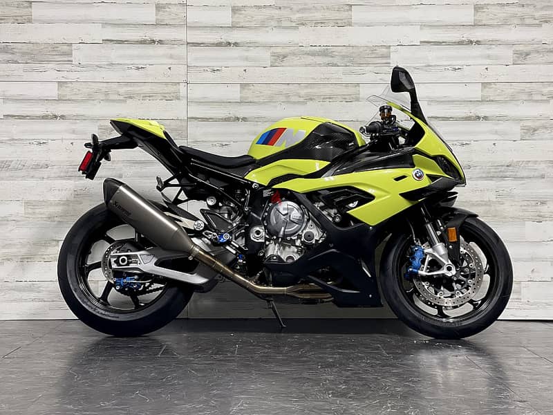 2022 BMW S1000RR (+97466574363) 1