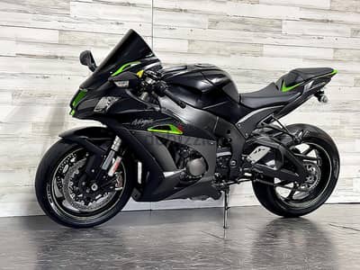 2018 Kawasaki Ninja ZX-10R SE (+97466574363)