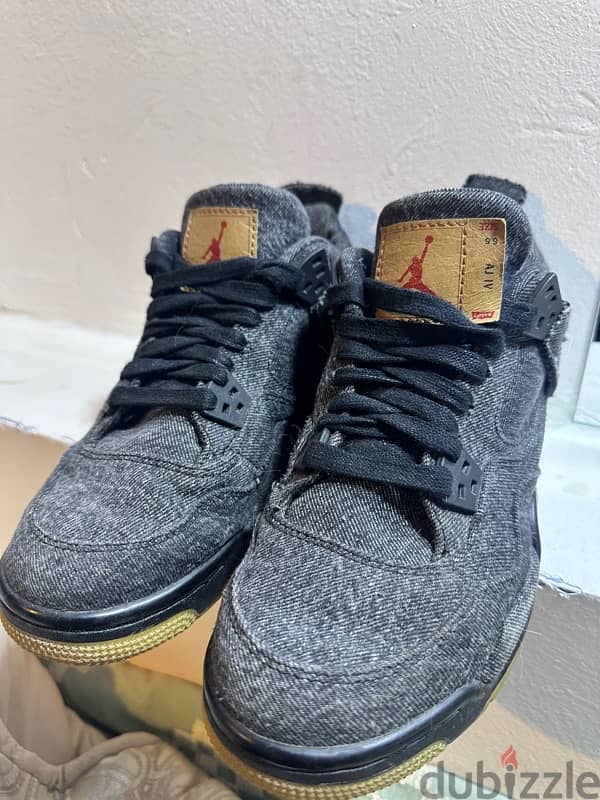 Jordan Kids x Levi’s Air Jordan 4 Retro NRG BG "Black Denim" 2