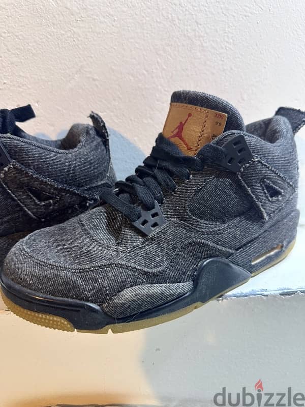 Jordan Kids x Levi’s Air Jordan 4 Retro NRG BG "Black Denim" 5