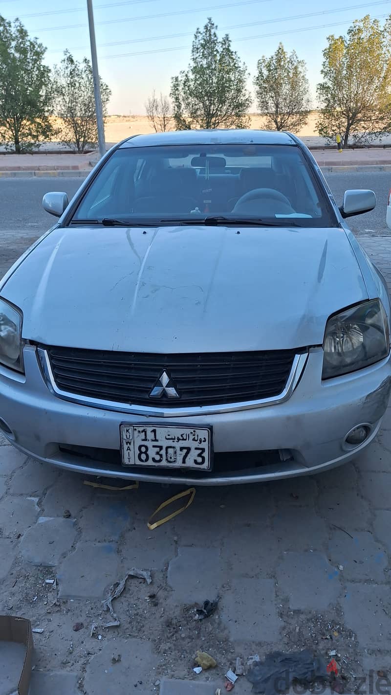 Mitsubishi Galant 2010 Standard 4