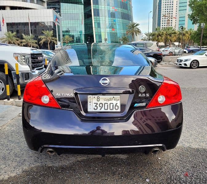 Nissan Altima 2012 1