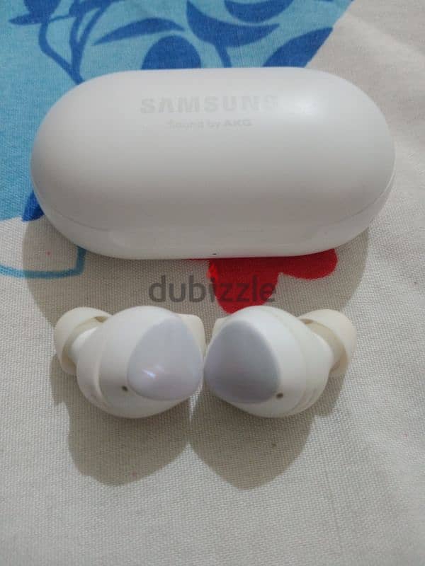 Samsung Buds Live Vietnam, strong sound, high , in excellent condition 0