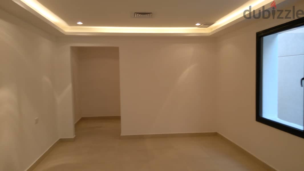 New, nice & Huge sized 3 bedrooms in abu fatira with maids room. 0