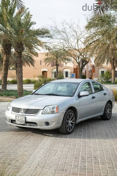 Mitsubishi Galant 2008