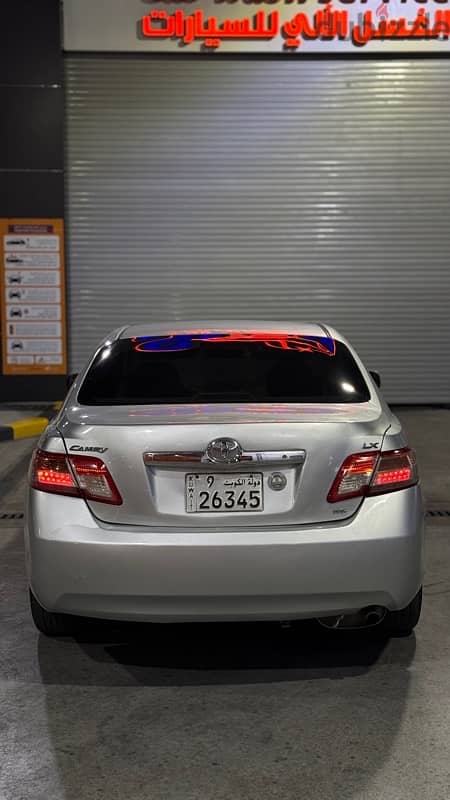 Toyota Camry 2010 4