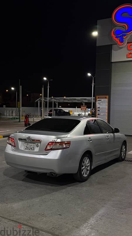 Toyota Camry 2010 5