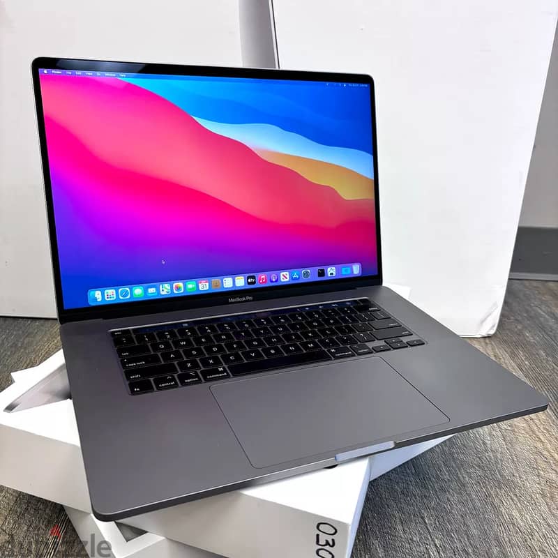 Macbook pro 16 M4 & Max 48GB RAM 1TB SSD WhatsApp Chat : +1 7144191773 2