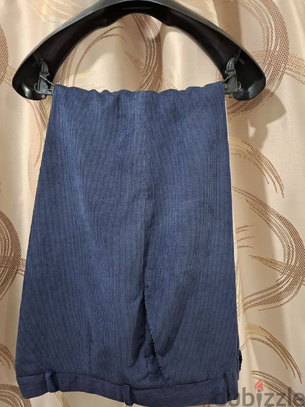 2 new and 2 used trouser for sale 6