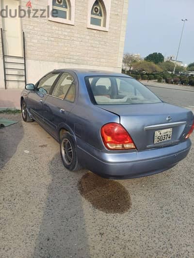 Nissan Sunny 2005