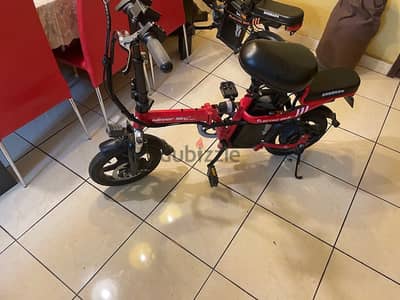 Electric foldable bike in mint condition