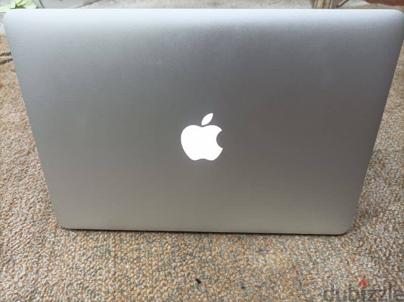 macbook pro (16 ram ) ( 256 gb ) 2015 modal 3