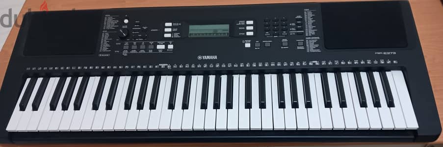 YAMAHA PSR E 373 Musical Keyboard (little used, like new) for sale