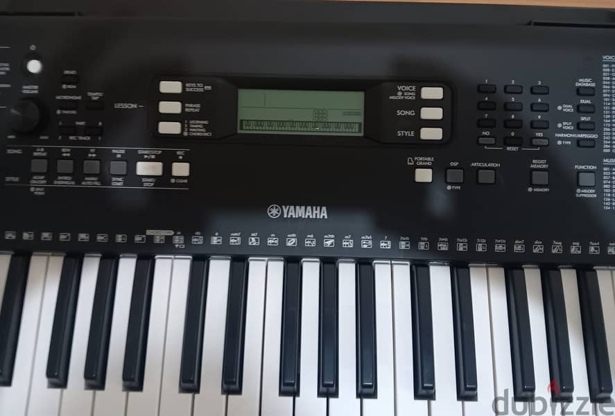 YAMAHA PSR E 373 Musical Keyboard (little used, like new) for sale 3