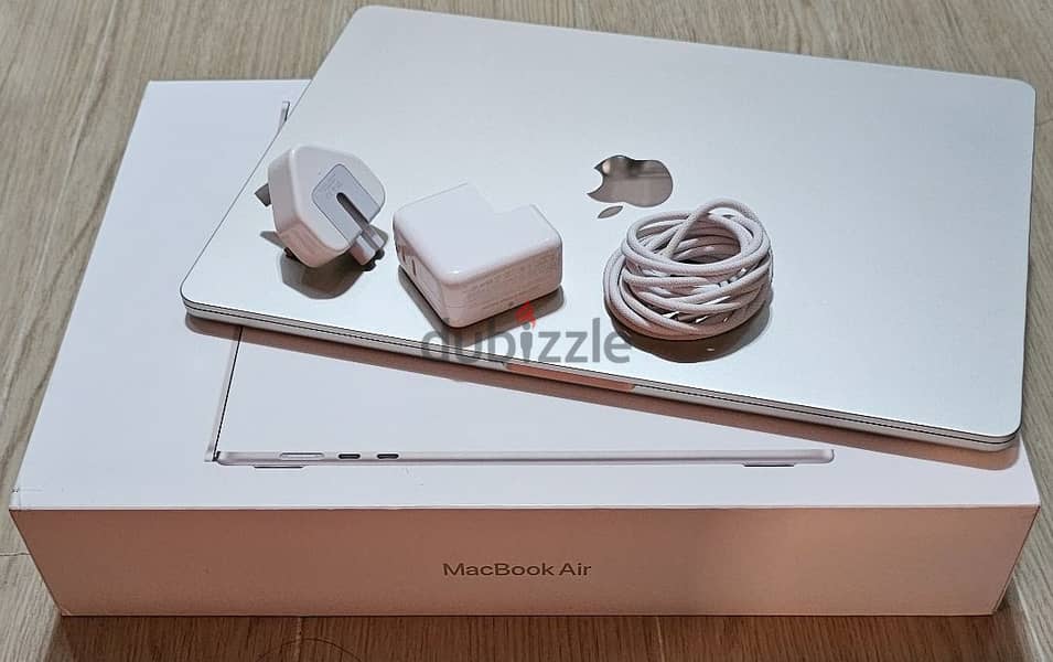 2024 Apple Macbook Air 15" 8+256GB (M3) 1