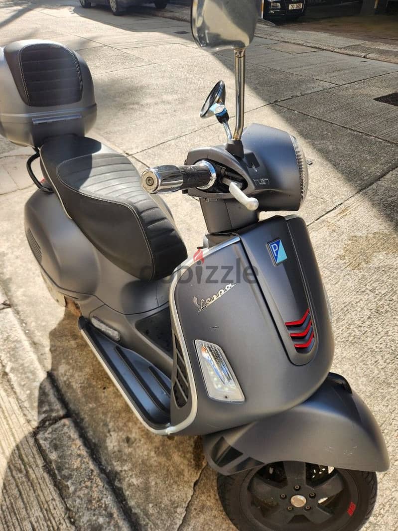 Vespa GTS 300 - 2018 2