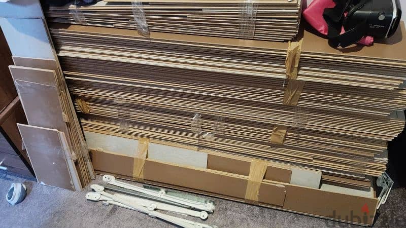 parquet flooring for sale in very good condition 1