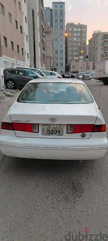 Toyota Camry 2001 3