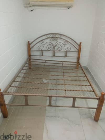 iron bed frame King size