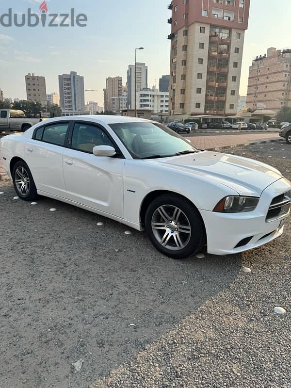 Dodge Charger 2013 1