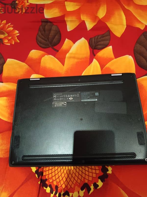 Lenovo 300e Chromebook 32 GB storage 360 foldable touch screen 7