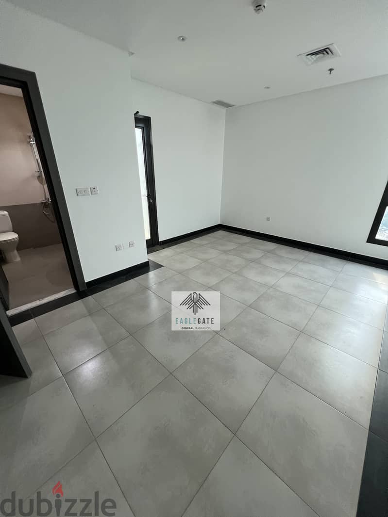 Salmiya, 4 bedroom duplex with big balcony 5