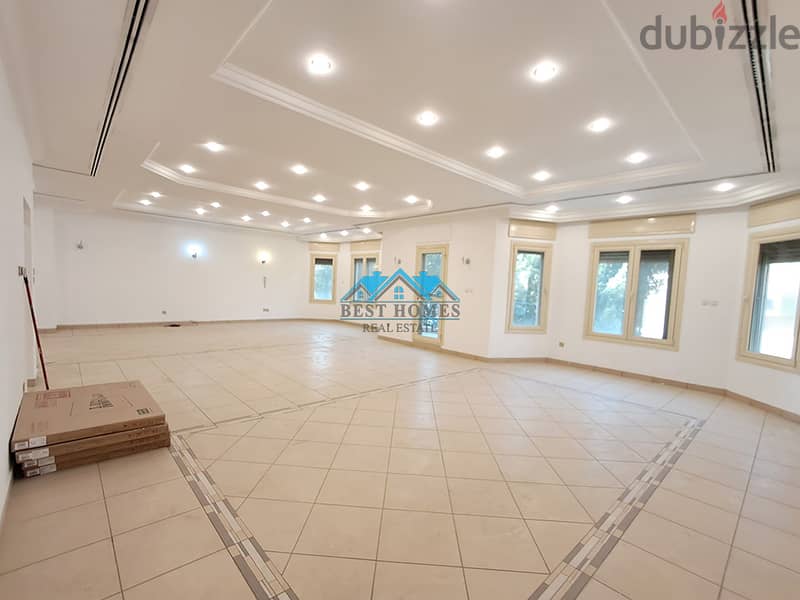 Nice and Spacious 3 Bedrooms Floor in Jabriya 0