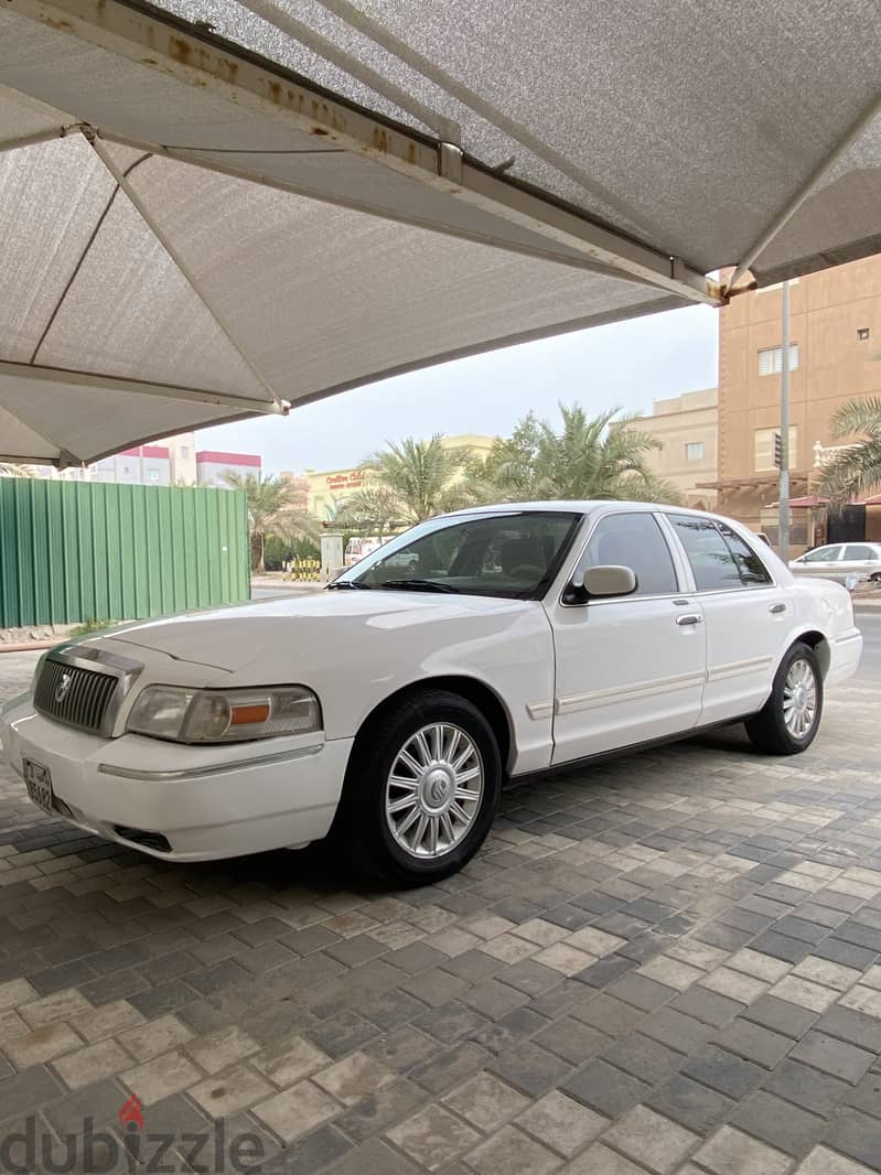 Mercury Grand Marquis 2011 4