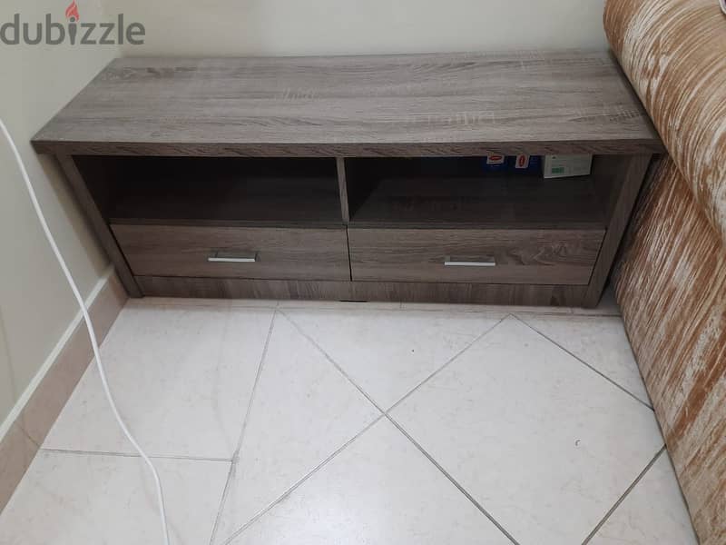 Excellent condition TV stand for urgent sale at low price 0