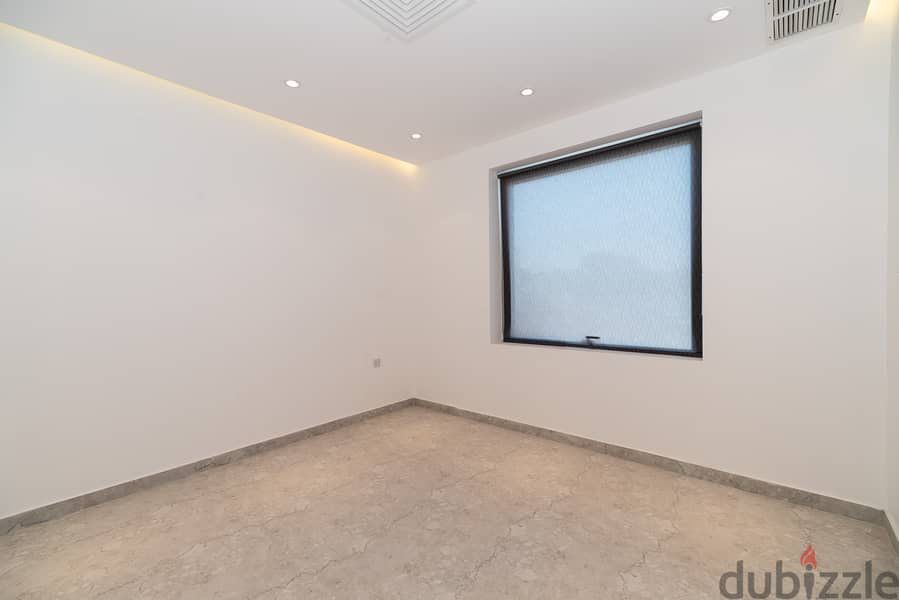 Fnaitees – Very Nice, Three Bedroom Apartment 8