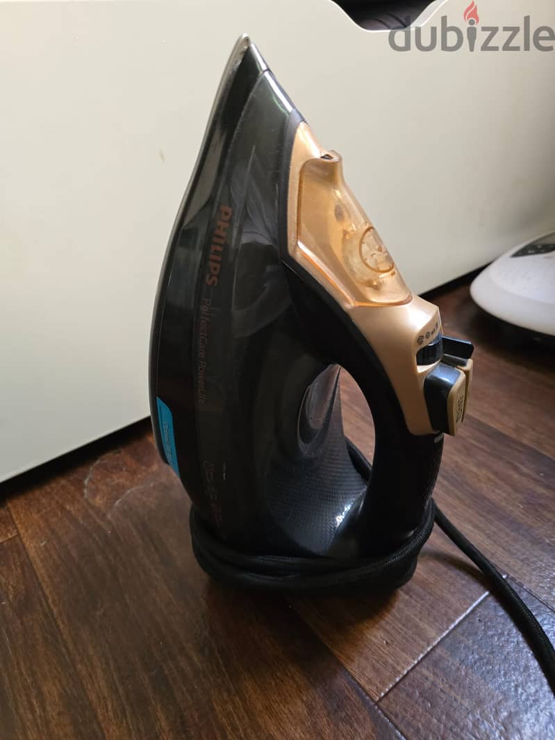 Philips steam iron for sale 0