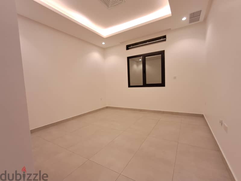 4 Bedroom Floor in abu Fatira 2