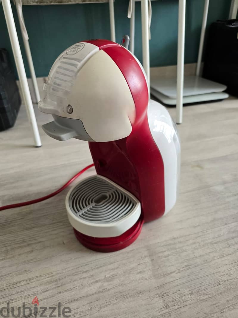 Delonghi & nescafe pod coffee machine for sale 3