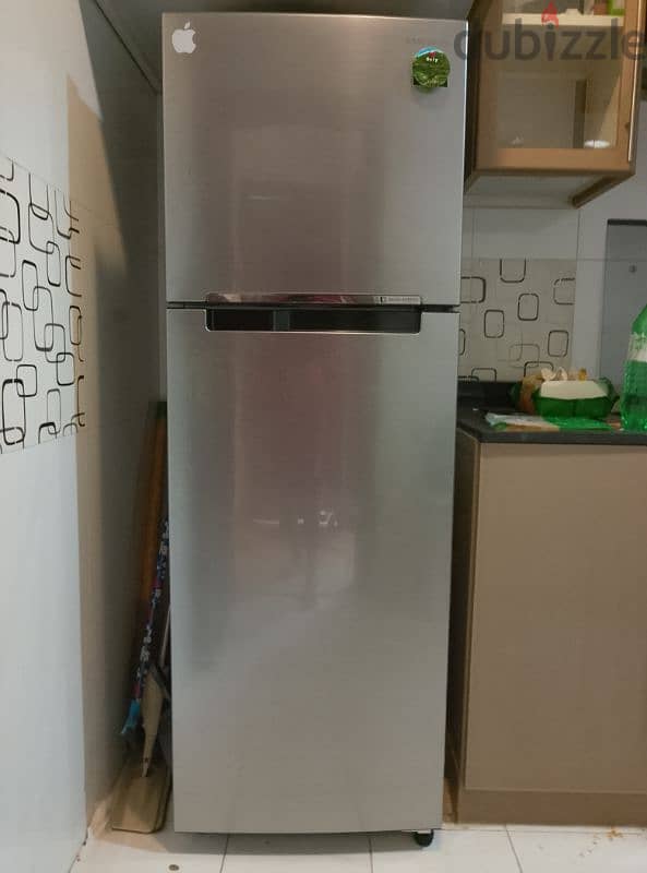 Samsung refrigerator urgent sale 0