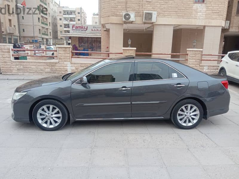 Toyota Aurion 2014 1