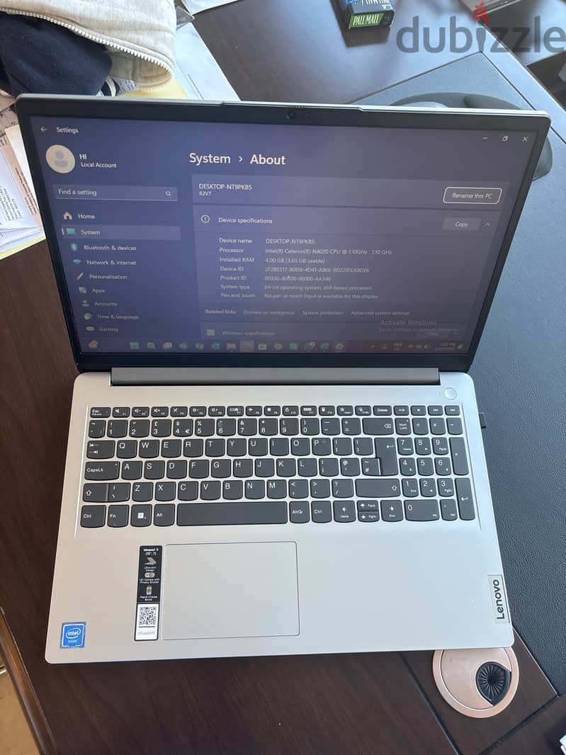 Lenovo laptop 15.6 inch 250 gb 1