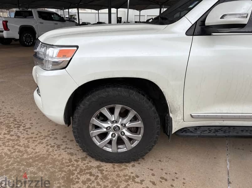 Toyota Land Cruiser 2019 Sport 12