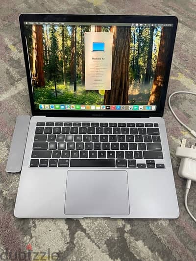 MacBook Air 2020 very good condition