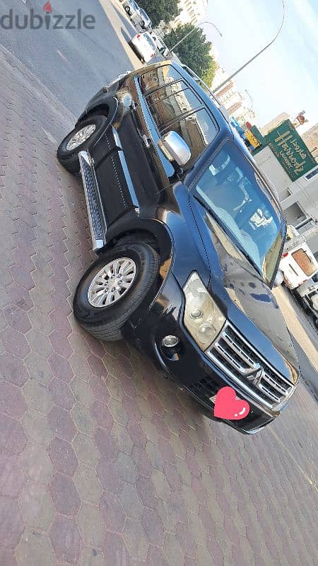 Urgent Sale Mitsubishi Pajero 2010 v6.4/4. . Family Used. 0