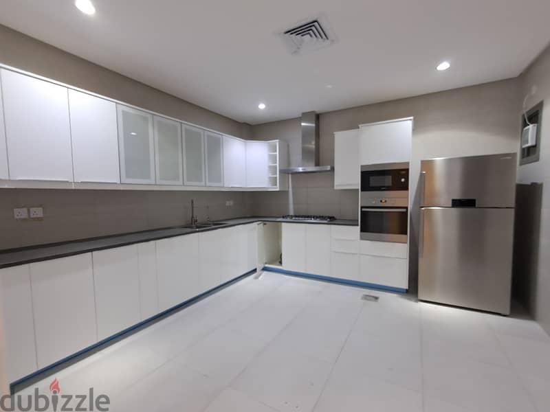 4 BR in Surra 1