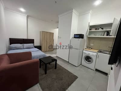 Salmiya - Lovely Fully Furnished Studio